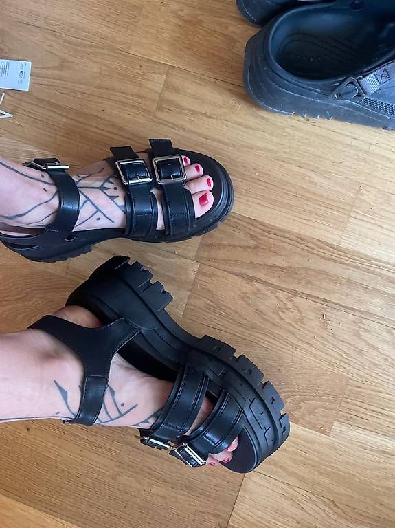 Damenschuhe: Plateau Sandalen 37 – Gebraucht aus Zürich von aleab 3