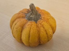 Kürbis aus Ton
