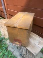 Alter Bienenkasten 