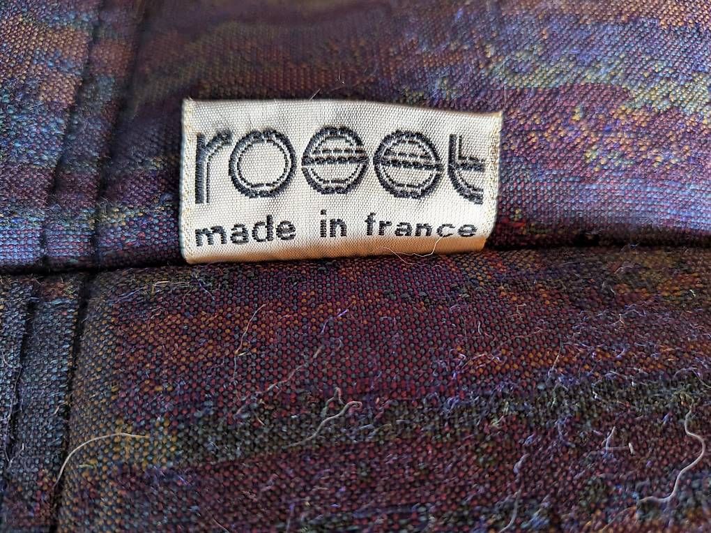 Poltrone: Ligne Roset  Ensemble TOGO complet   tissu Amazon violet – Usato da Les Diablerets venduto da Fid01 1
