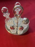 Schlichte Silber  Menage mit Kristall Flacons, 800er