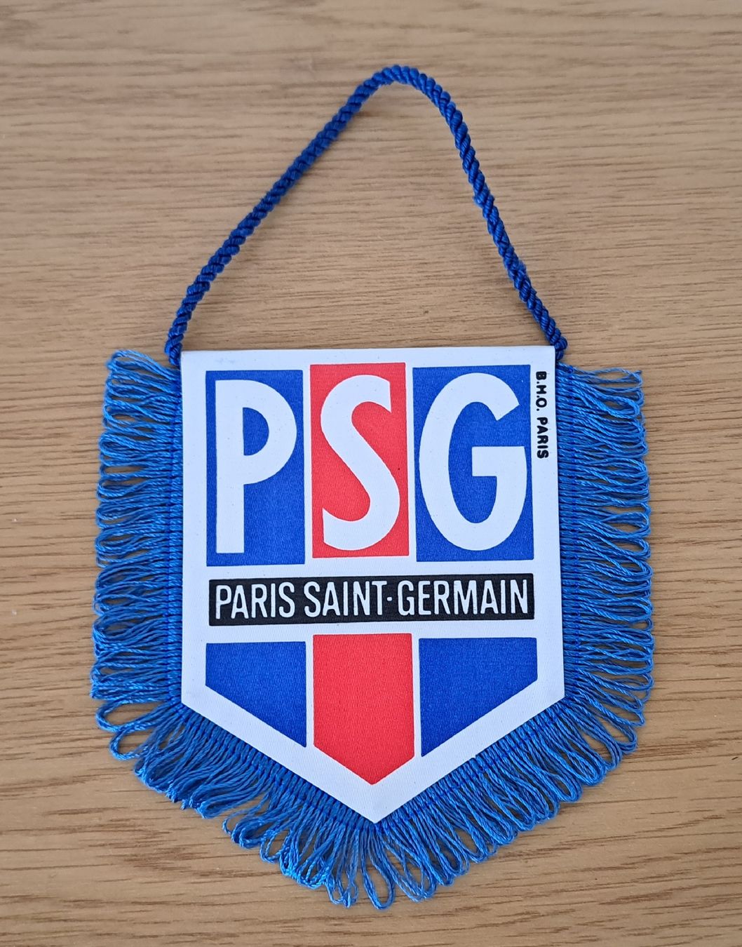 Patches: Fanion vintage du PSG – Gebraucht aus St-Imier von supernova21