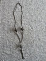 Lange Halskette silberfarben mit Quaste Modeschmuck