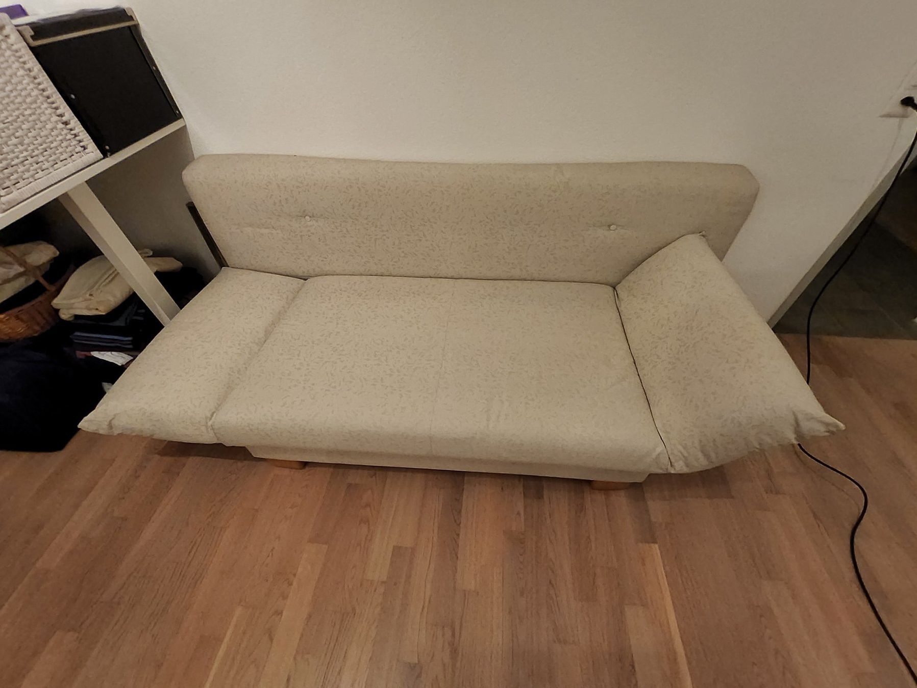Sofas: Bettsofa – Gebraucht aus Kloten von audi44