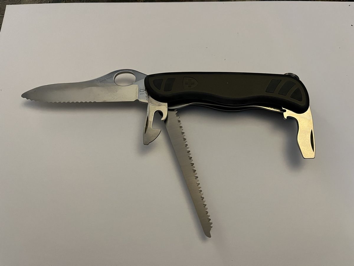 Schweizer Armee Taschenmesser: Schweizer Armee Messer – Gebraucht aus Ermatingen von Scavini-s 1