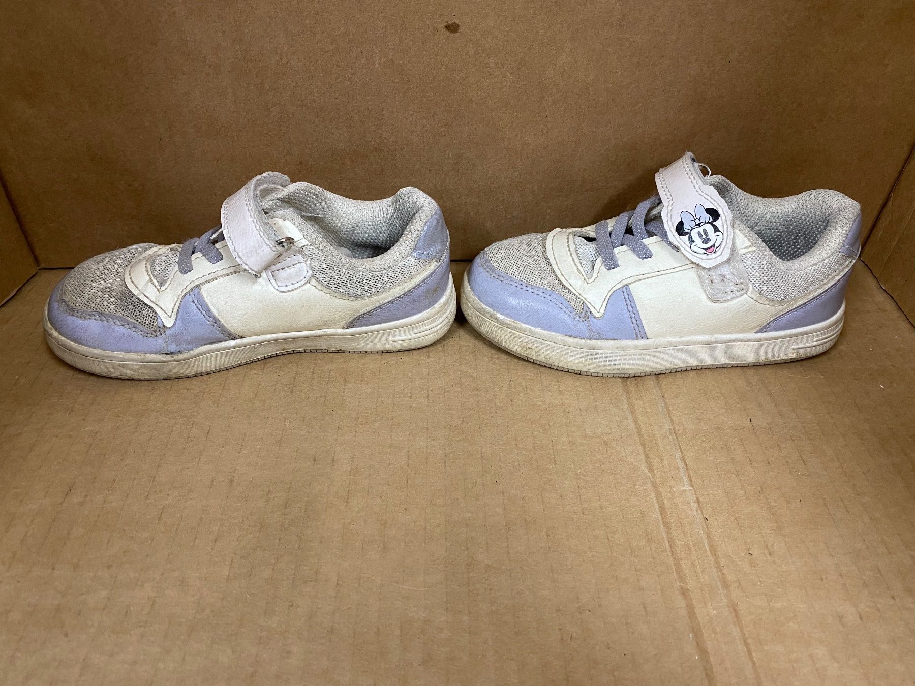 Scarpe per ragazze: Turnschuhe  Grösse 27 – Usato da Eschlikon TG venduto da RamonaSt 1