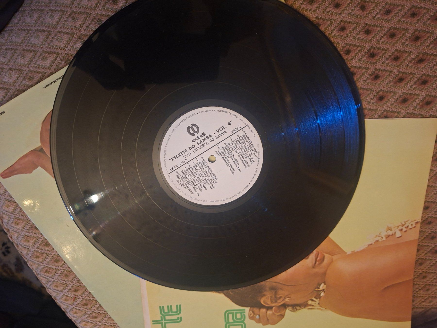 Dischi in vinile: Escrete do Samba Vol. 4 – Usato da Bernex venduto da Wannabehasbeen01 5