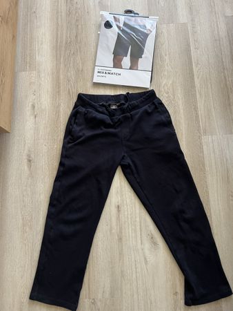 1 Neu Short + 1 Hose von Manor gr. S (164)