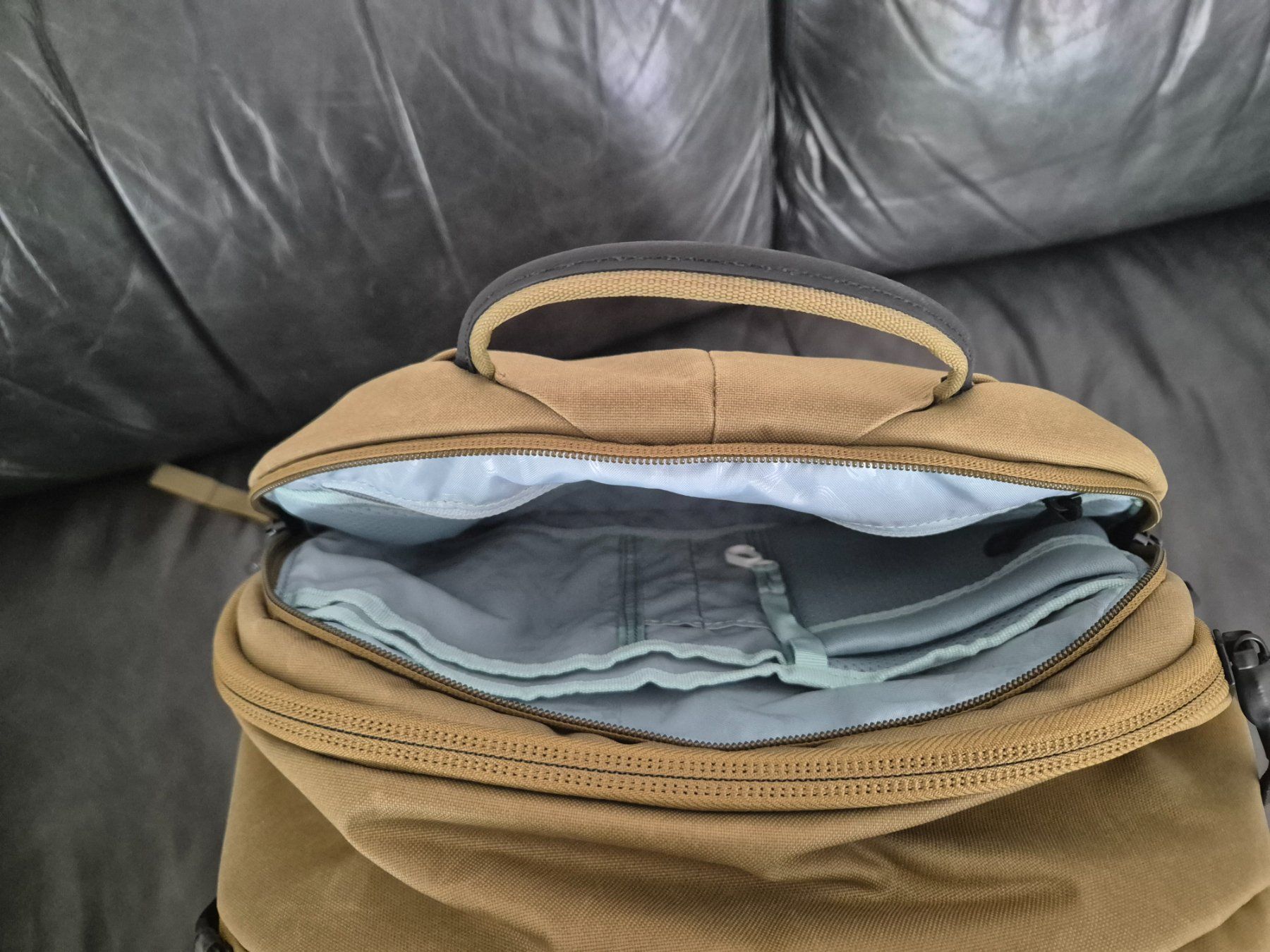 Zaini: Reiserucksack Thule Aion 40 - NEU! – Nuovo (secondo la descrizione) da Zürich venduto da LeSoleil121 2