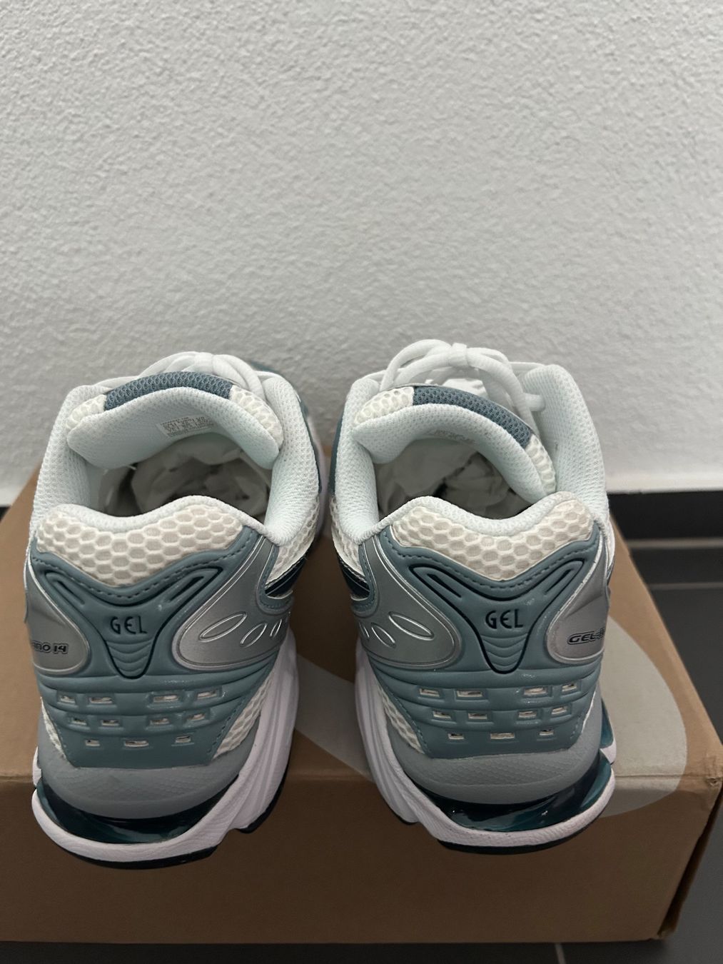 Asics Scarpe da uomo: Asics Kayano – Nuovo (secondo la descrizione) da Schlieren venduto da Leavio 2