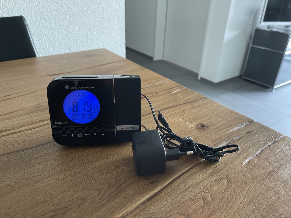 Sveglie: Funkwecker ohne Projektion – Usato da Zufikon venduto da lea050