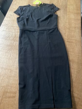 even&odd KLEID M/L schwarz sexy Spitze / offener Rücken NEU