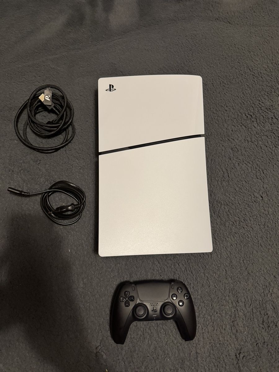 Sony Console: Neue Sony PlayStation 5 Slim mit Controller und Kabel – Nuovo (secondo la descrizione) da Winterthur venduto da schmatzi2000