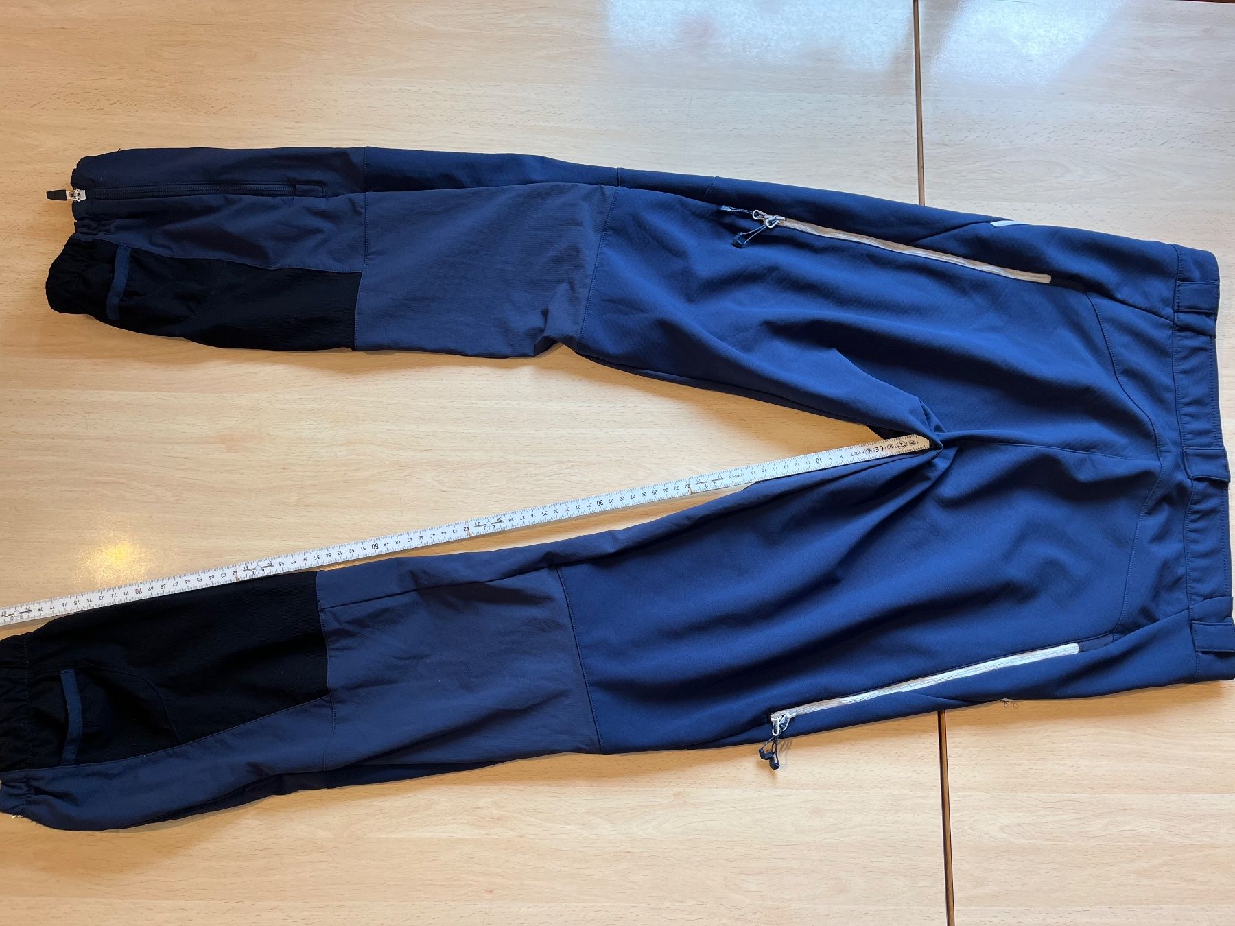 Millet Pantalons: Millet Softshell Hose Gr. 38 neuwertig – D'occasion à Spiringen par brandinder 1