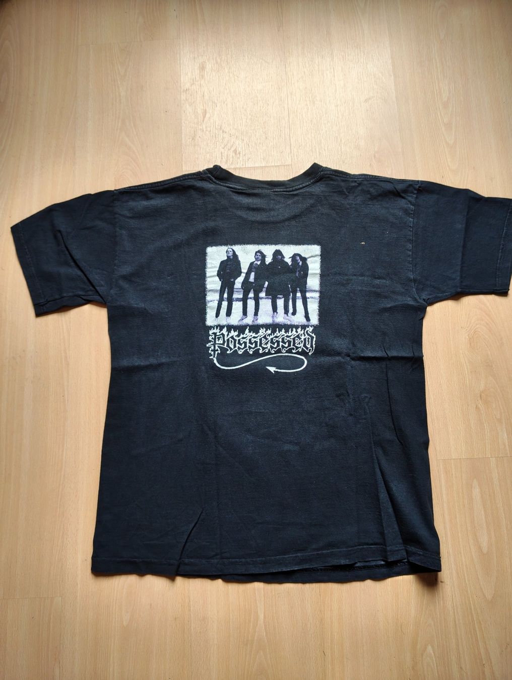 T-shirts: T-shirt Possessed vintage! – D'occasion à St-Aubin-Sauges par Cradle_of_Shirt 1