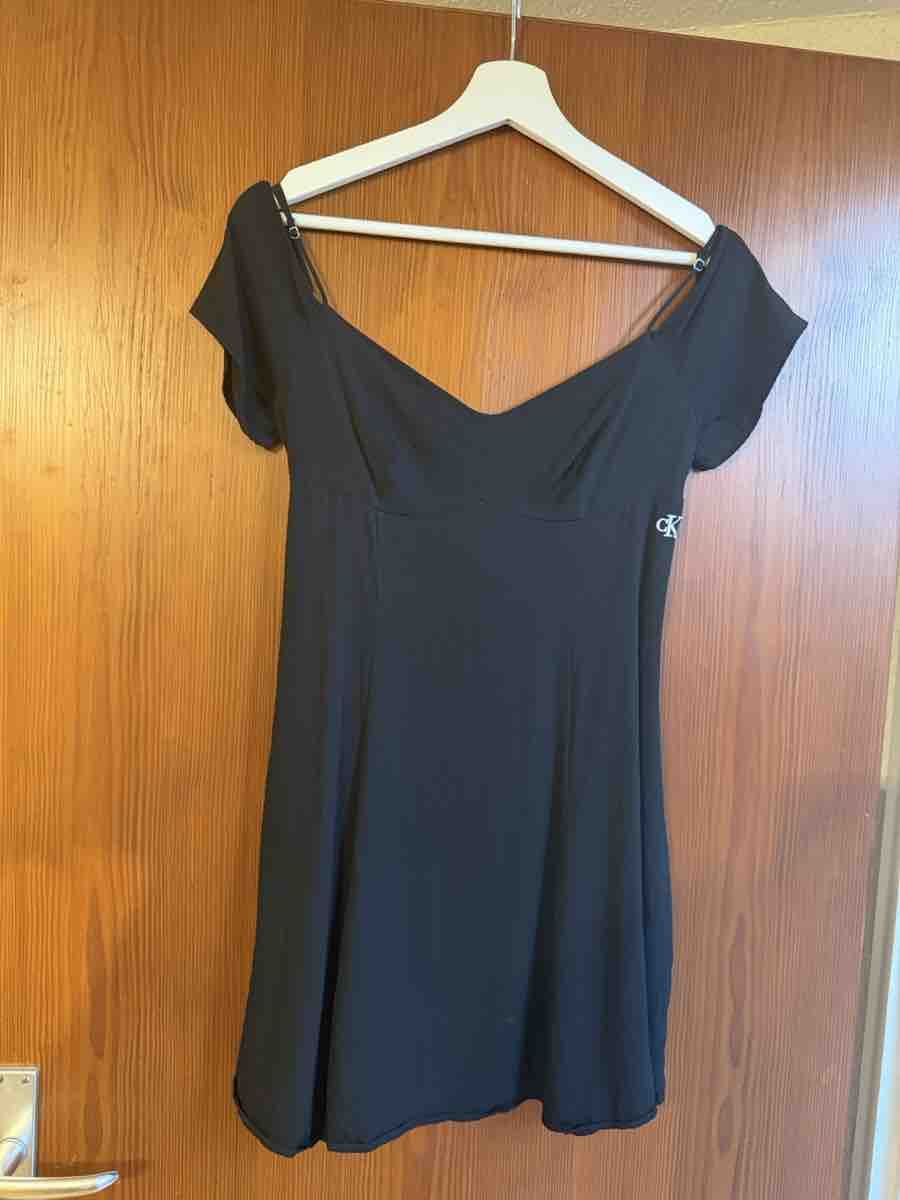 Calvin Klein Vestiti: Calvin Klein Kleid schwarz – Nuovo (secondo la descrizione) da Magden venduto da SCO13