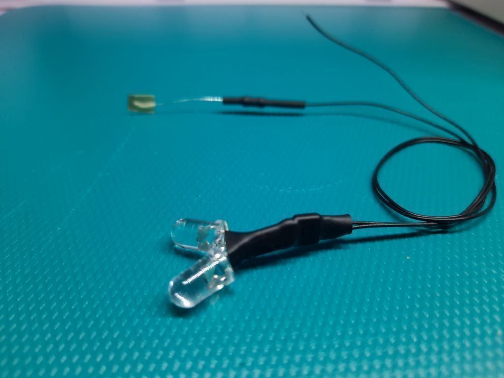 Elektronikbauteile: DUO-Flacker-LED blau Schweisslicht AC/DC – Neu (gemäss Beschreibung) aus Luzern von Salefactory 1