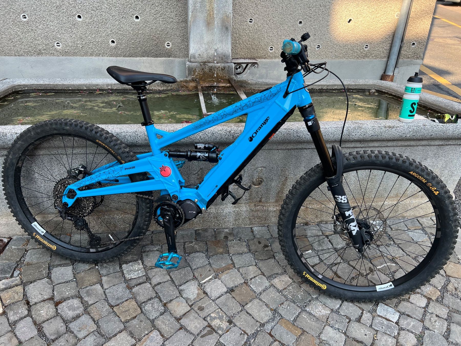 Shimano Velos: Orange Phase Pro 2023 – Gebraucht aus Mézières VD von pourkwapa7