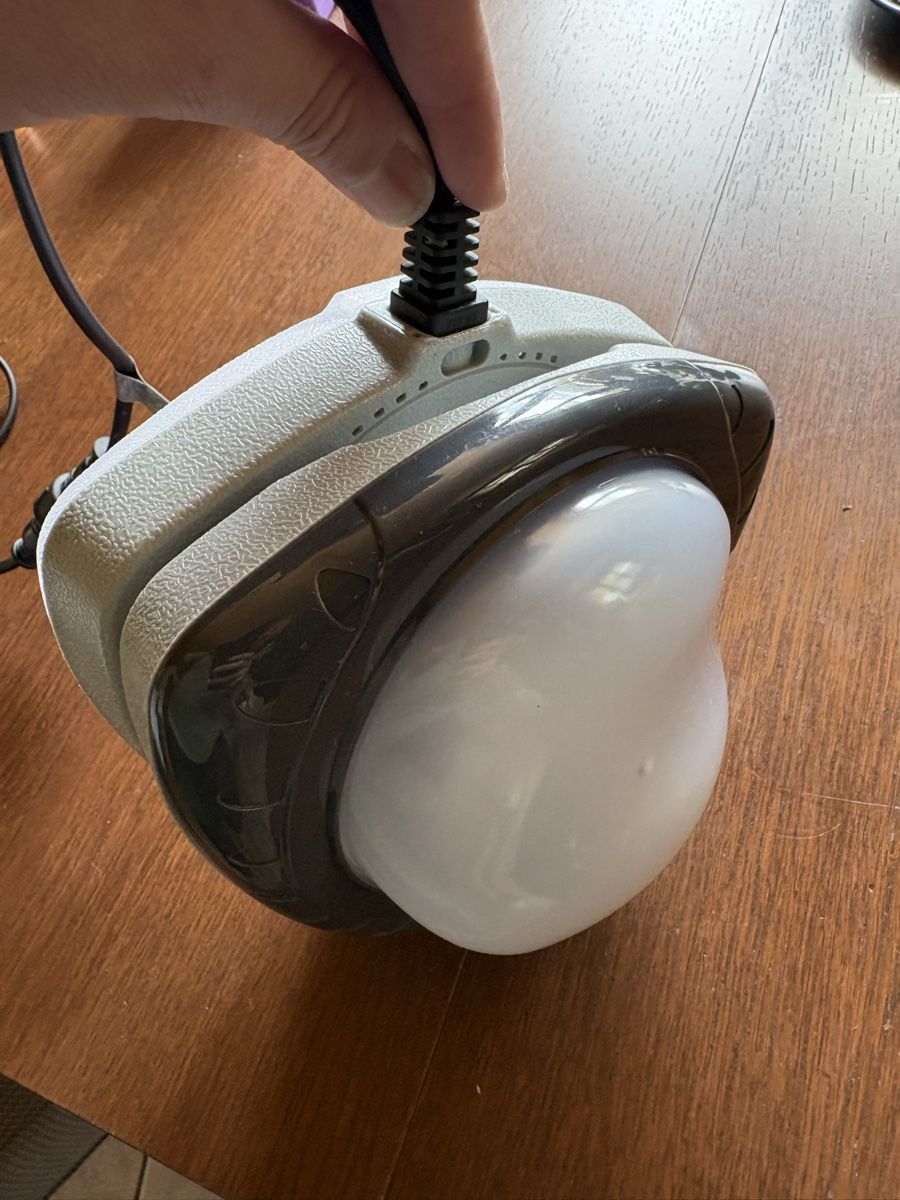Intex Piscines: Intex LED Pool Leuchte – D'occasion à Liesberg par Vulcan_rulez 3