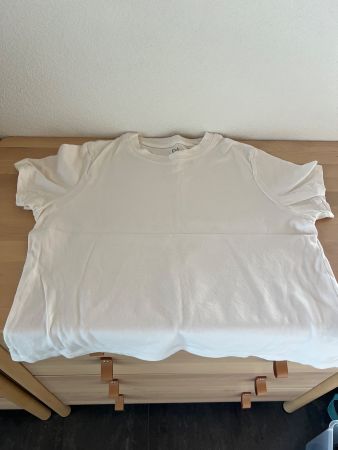 T-Shirt C&A Farbe Weiss Grösse XL guter Zustand