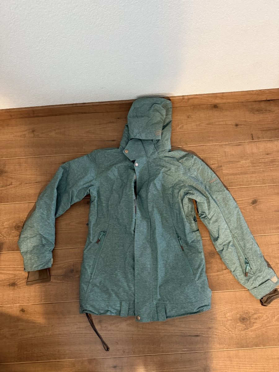 Vestes: Ski Jacke BELOWZERO – D'occasion à Mümliswil par eliaane
