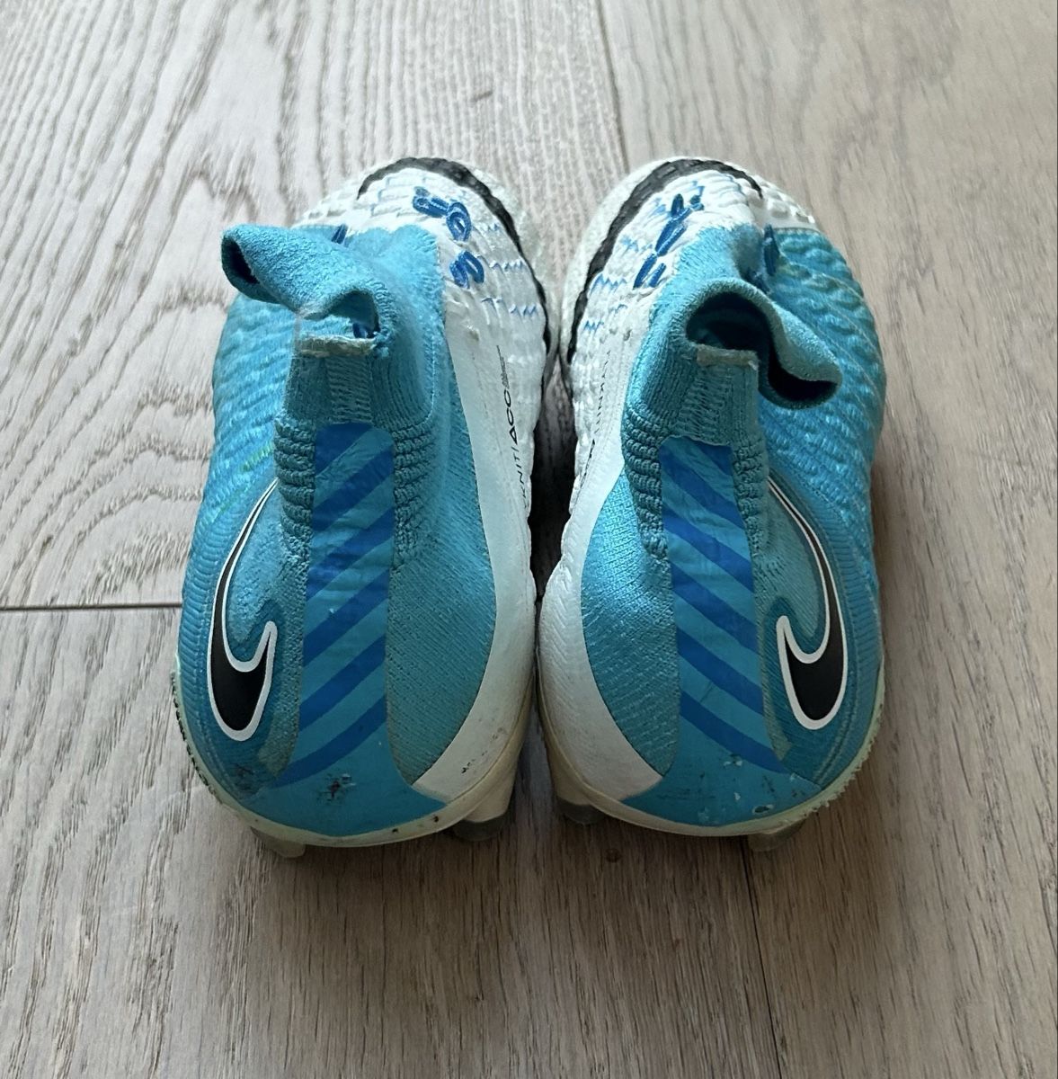 Nike Scarpe per ragazzi: Nike Hypervenom Football Boots – Usato da Zug venduto da mbe_t5j2 3