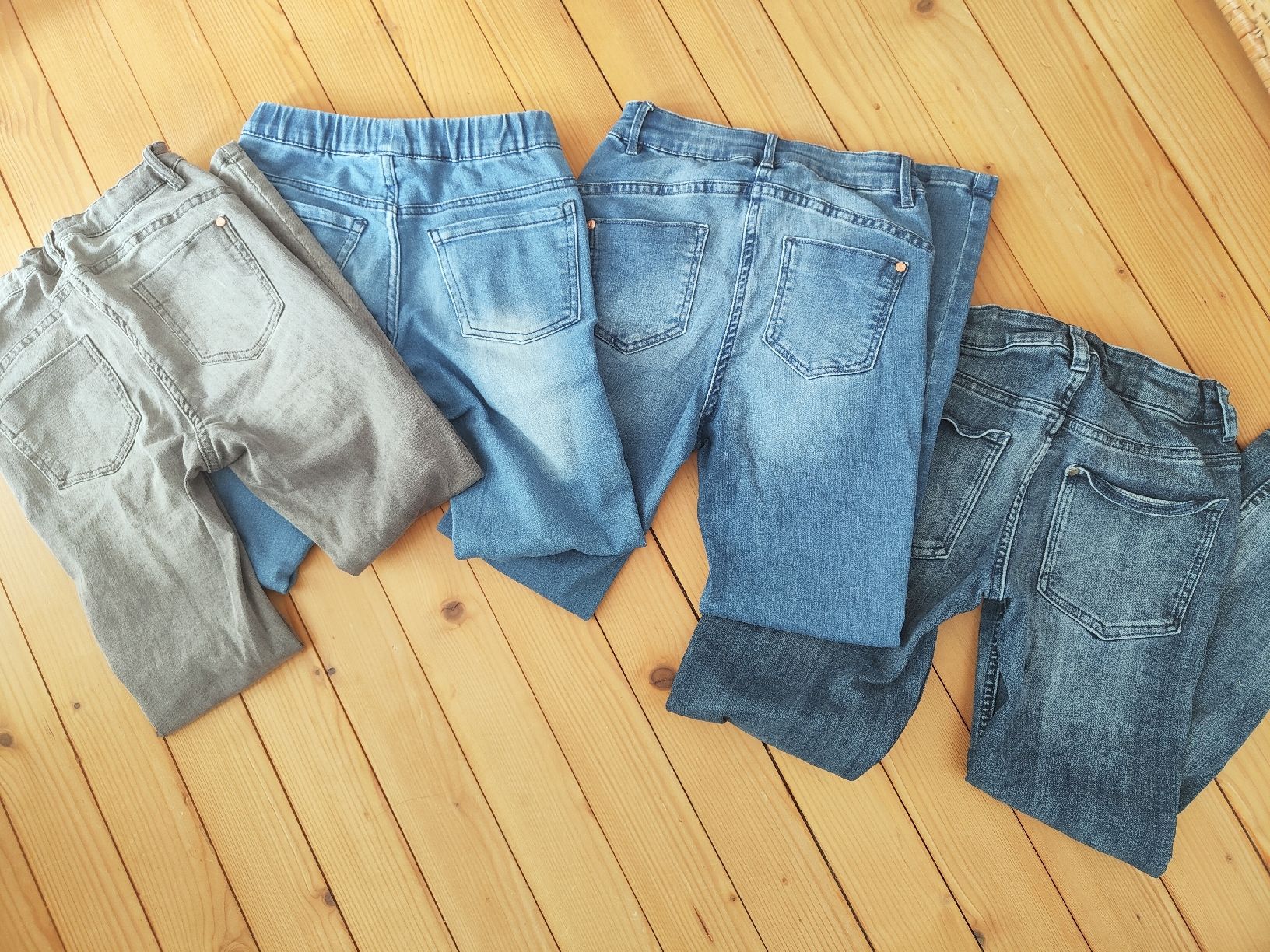 Pantaloni: Diverse Jeans Gr.134 – Usato da Zürich venduto da aendiiii 1