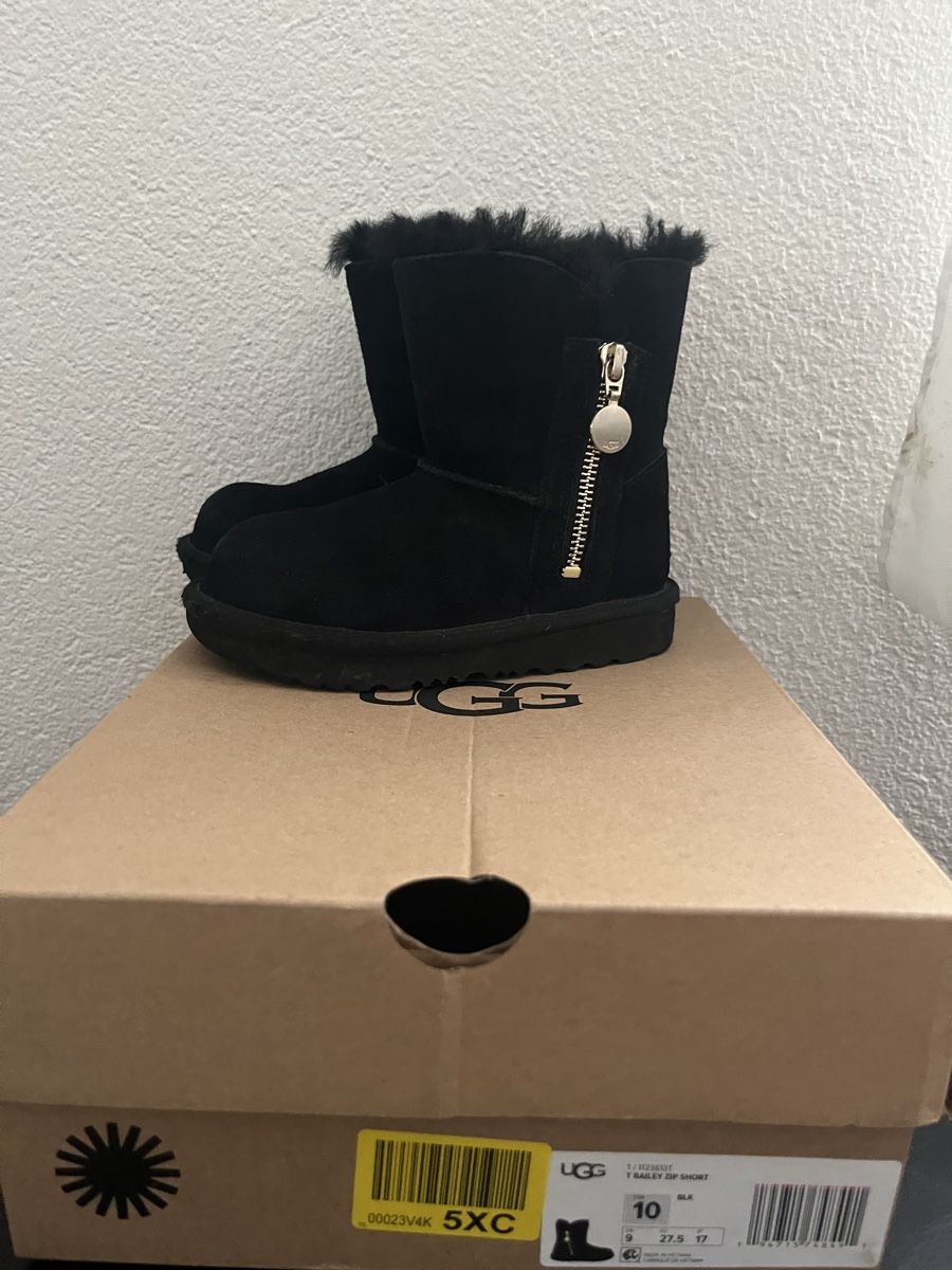 Ugg Schuhe für Jungen: UGGs Boots for Winter, Size 10 – Neu (gemäss Beschreibung) aus Bolligen von Mariola001 2
