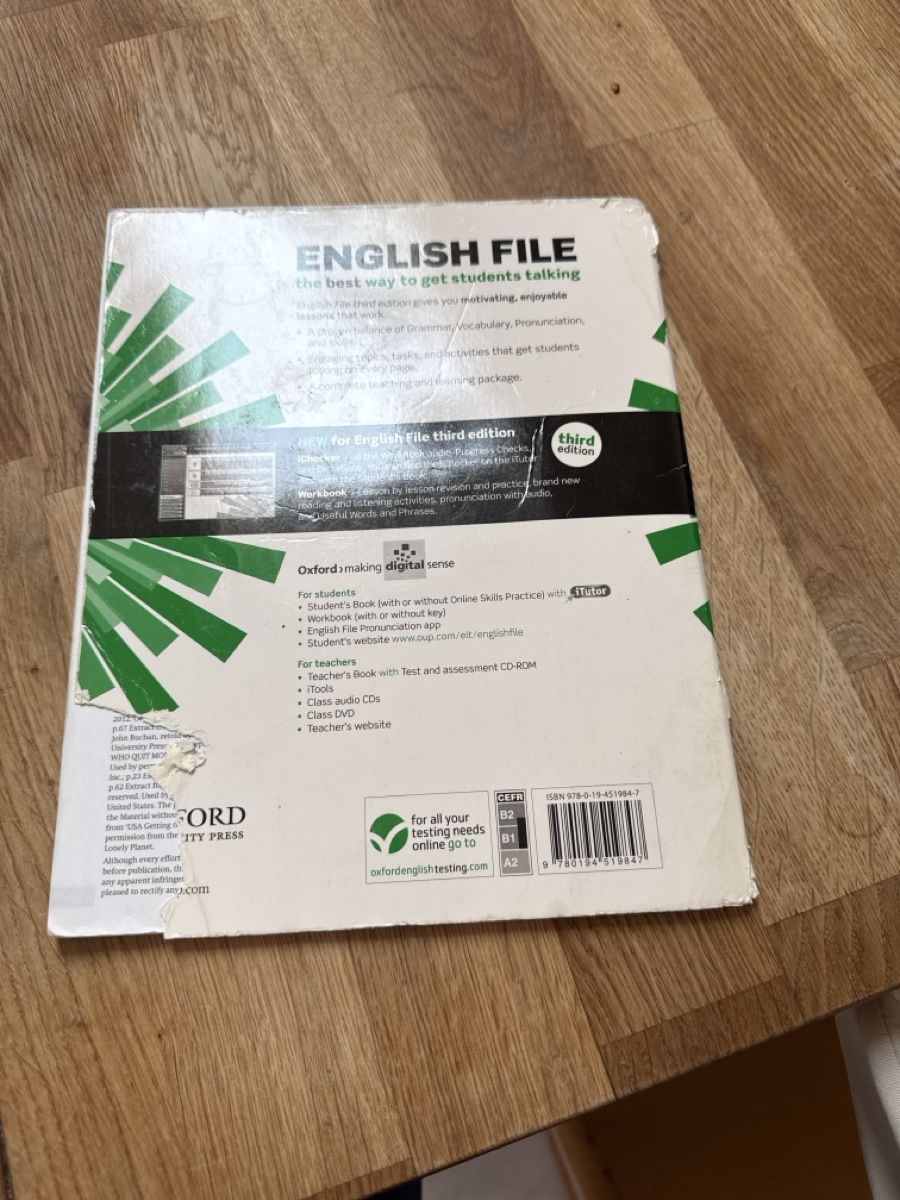 Bücher: English File Intermediate Workbook  – Gebraucht aus Sempach von Nimsaj5 1
