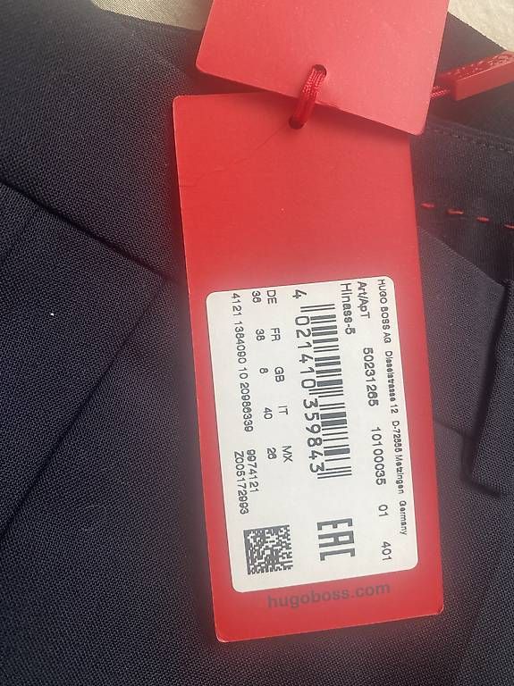Pantaloni: Hugo Boss Stoffhose 36 – Nuovo e nell'imballaggio originale da Zürich venduto da SerainaVon 3