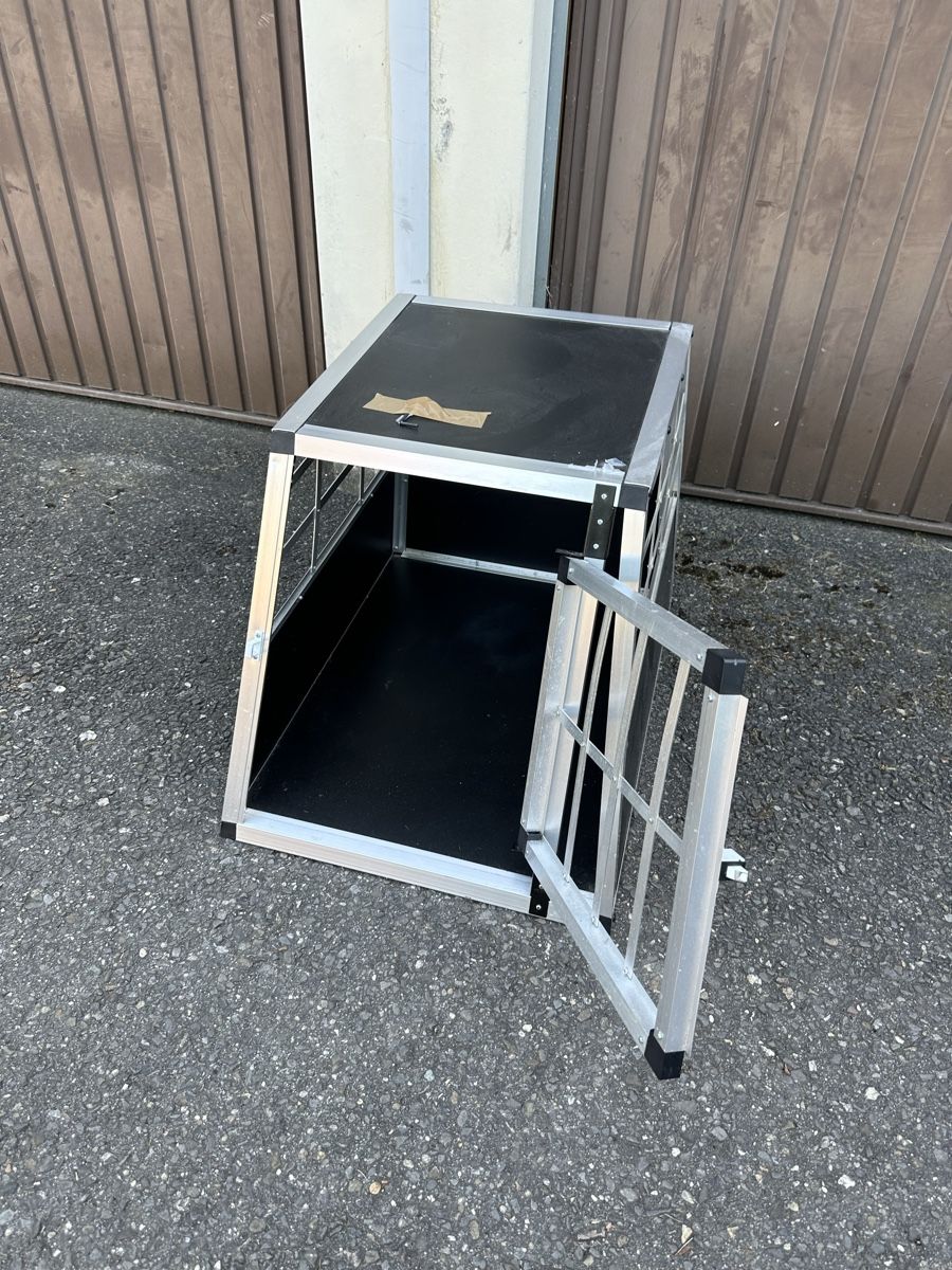 Altro in Decorazioni & Accessori: Hundetransportbox aus Aluminium – Nuovo (secondo la descrizione) da Liebistorf venduto da Lukas0228 3