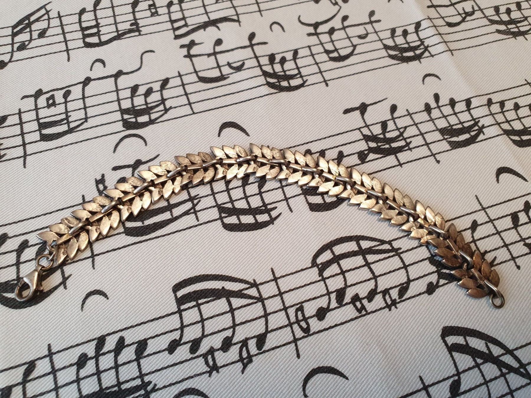 Bracciali & Braccialetti: MASTERPIECE Jugendstil BLATTRANKEN-Markasiten-Armband- – Usato da Wohlen AG venduto da palmsprings 9