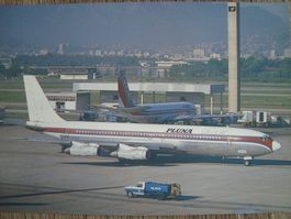 Pluna Uruguay B707-321B N729Q