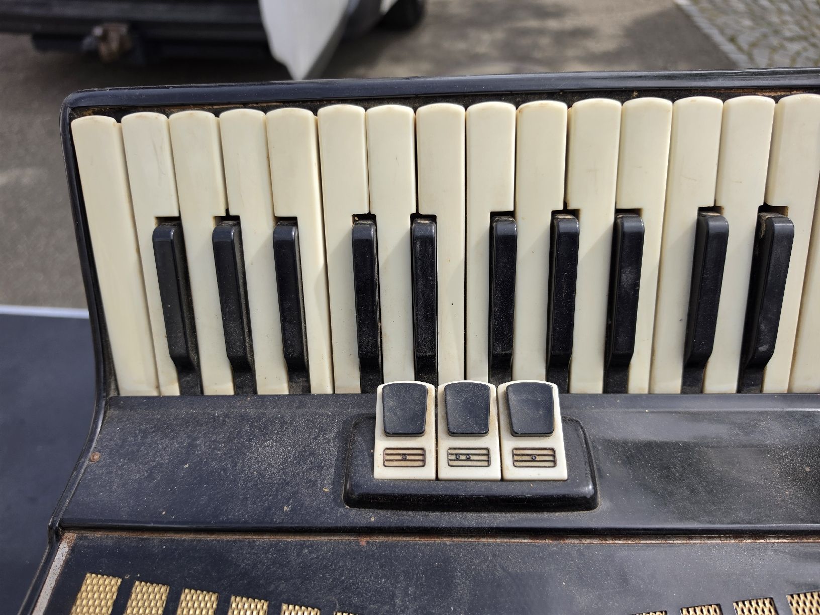 Instruments de musique: Akkordeon "Barcarole Studiosus", Vintage, – D'occasion à Mettlen par elios0888 9