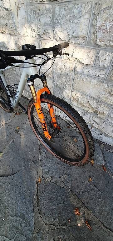 Canyon Velos: CANYON EXCEED CF4 MODIFIED UPGRADED SIZE S – Gebraucht aus Delémont von delemont