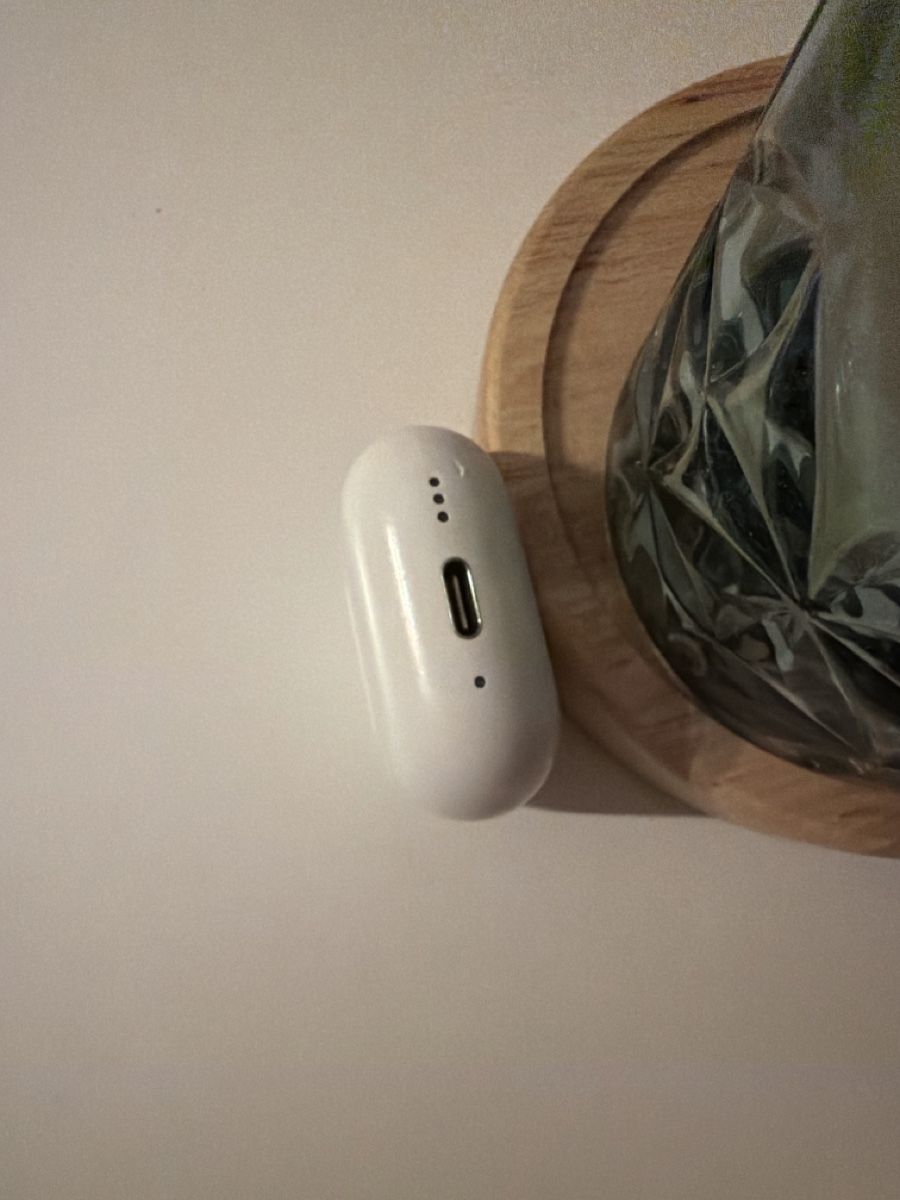 Apple Kopfhörer: Apple Airpods 4. Generation mit Anc – Gebraucht aus Dornach von John.999 4