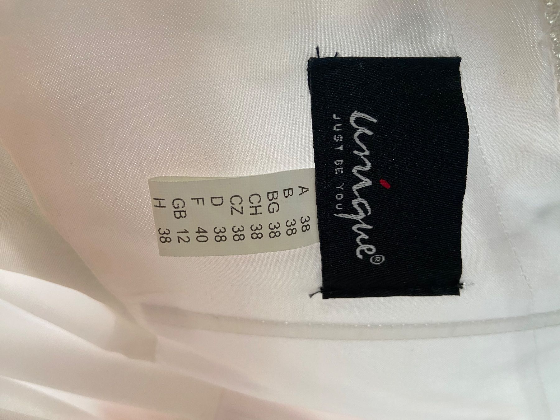 Kleider: Festkleid / Abendkleid / Hochzeitskleid – Gebraucht aus Sirnach von SpeedyGT 2