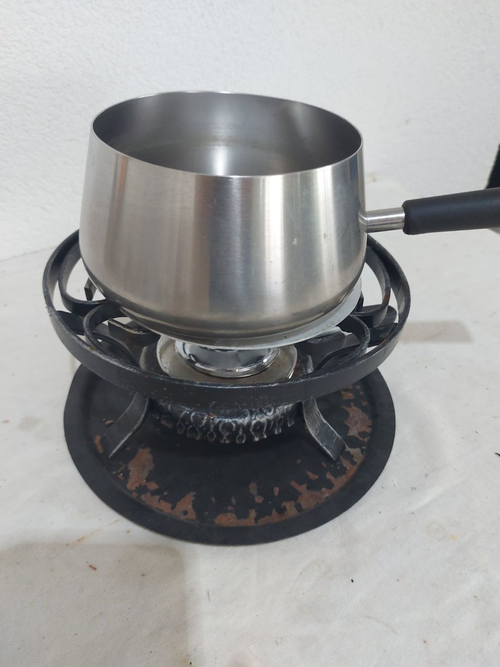 Küchengeräte: Fondue Sets mit Caquelon und Rechaud (10) – Gebraucht aus Rheinau von profitronic.shop 1