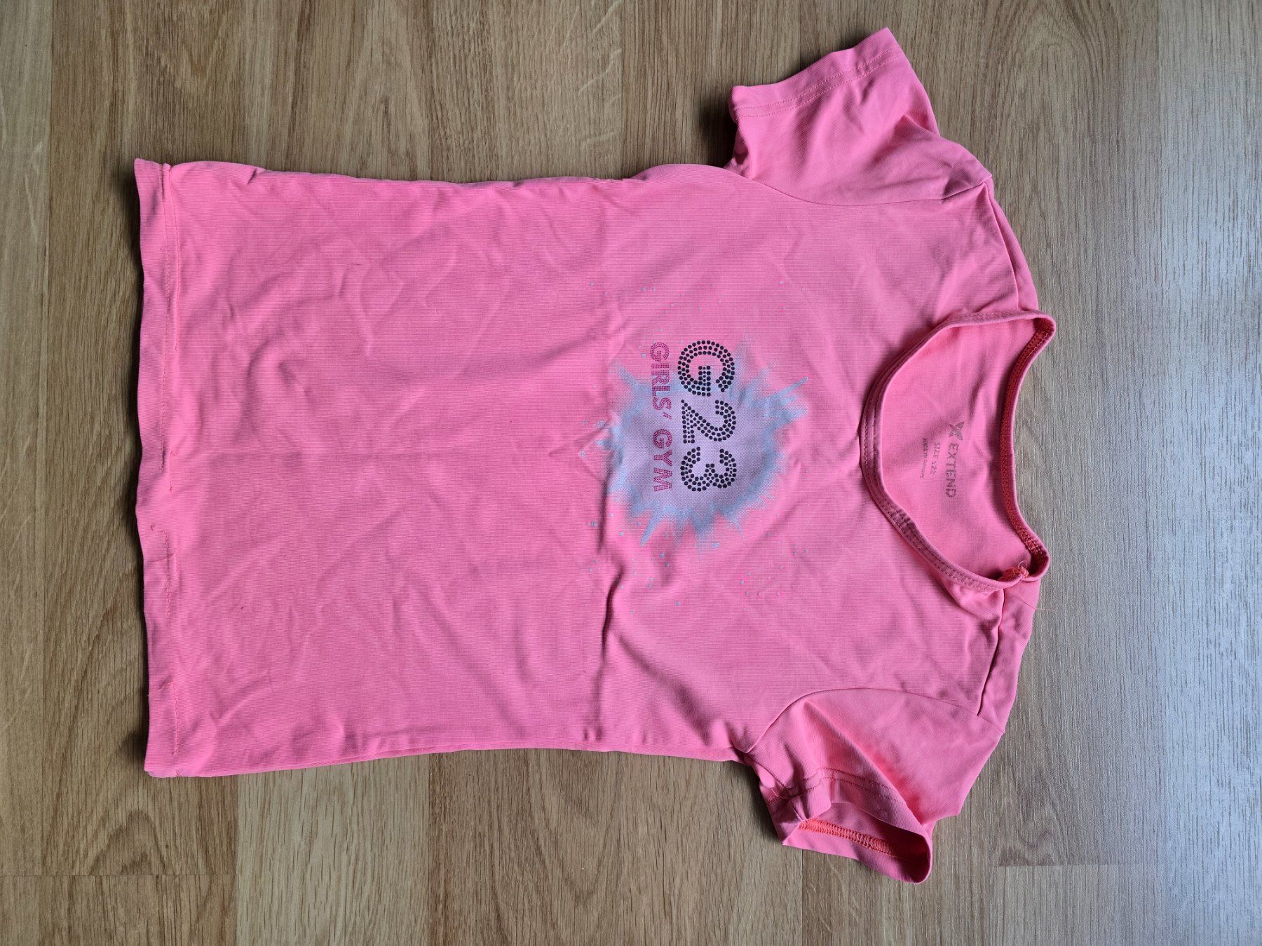 Camicette, T-shirt & Top: Sportshirt Gr. 122 – Usato da Büttikon AG venduto da Amineah