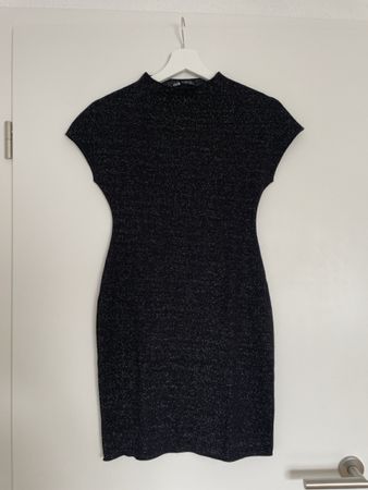 Zara Kleid, schwarz, Grösse S, neuwertig