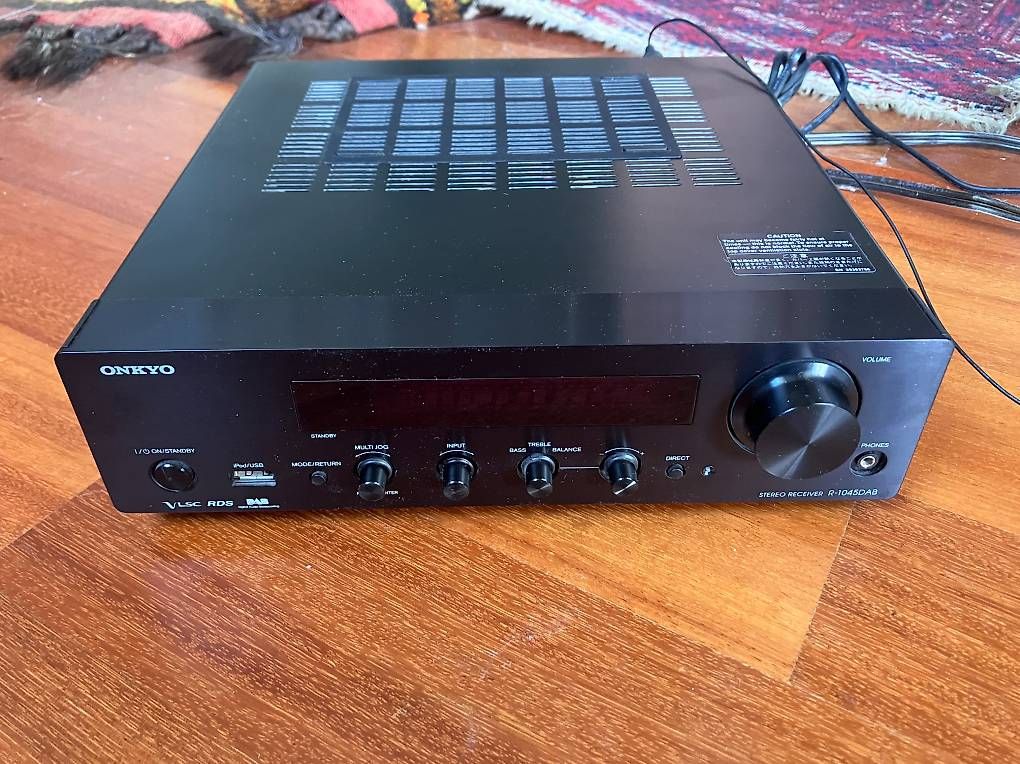 Ricevitori: Onkyo R-1045DAB Stereo Receiver – Usato da Zürich venduto da Kaspar1200
