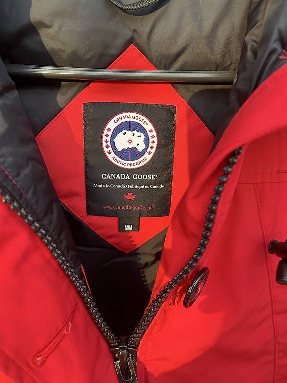 Giacche: Canada Goose Jacke Gr. M – Usato da Niederbuchsiten venduto da idontknow. 4