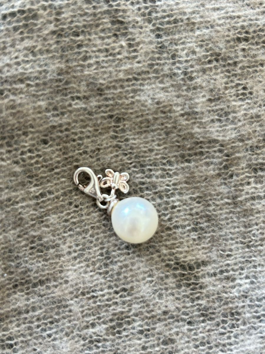 Thomas Sabo Pendentifs: Thomas sabo Charm Perle, Schmetterling – D'occasion à Wohlen b. Bern par Honeypie