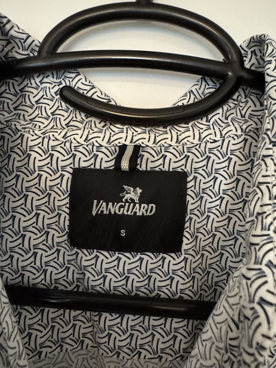 Camicie: Vanguard Kurzarmhemd gemustert weiss blau Grösse S – Nuovo (secondo la descrizione) da Baar venduto da sabrinas_welt 2