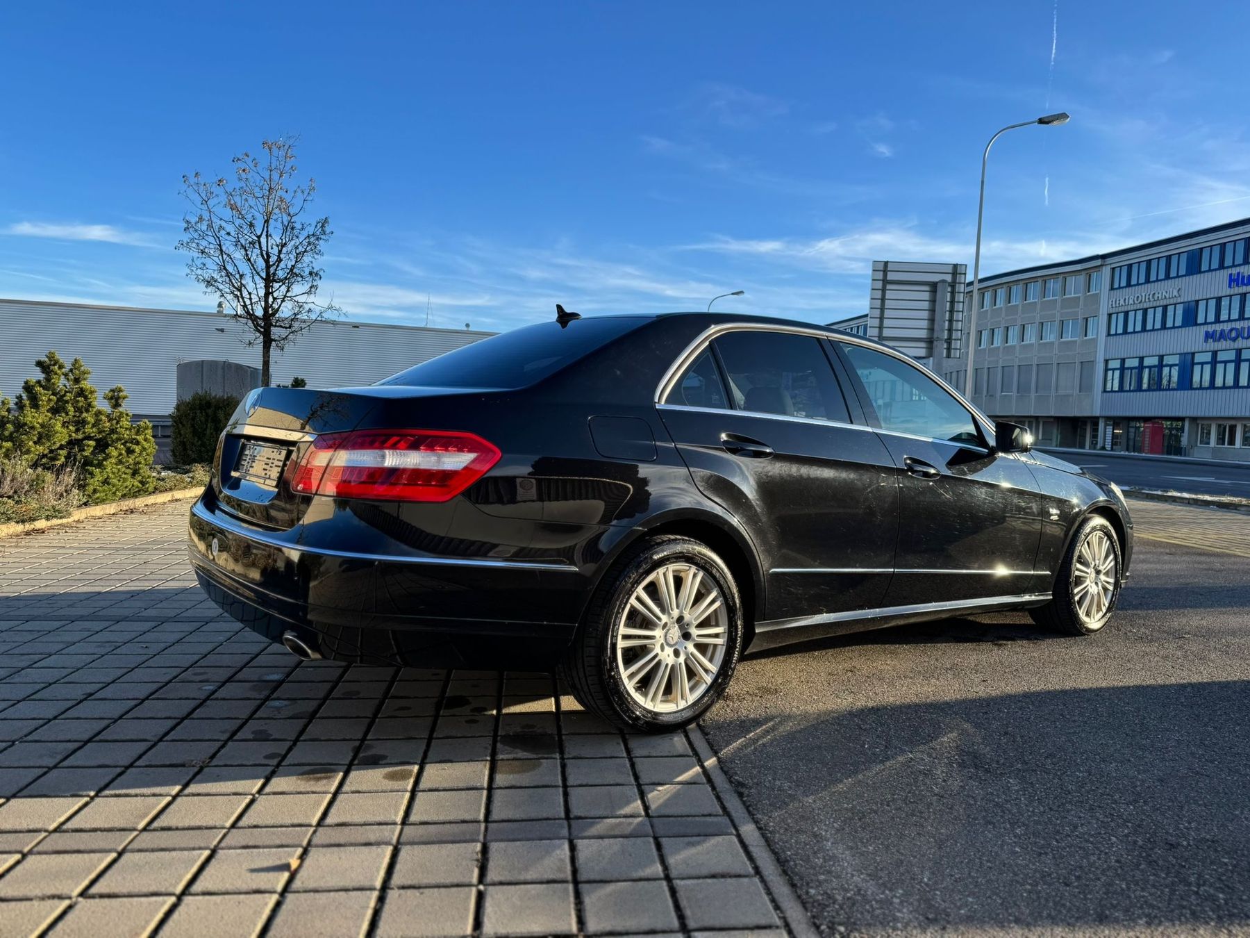 Mercedes-Benz Automobili: Mercedes E300 CDI – Usato da Gossau SG venduto da res_jt79 3