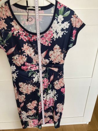 Blumenkleid von Oui, Gr. 34-36