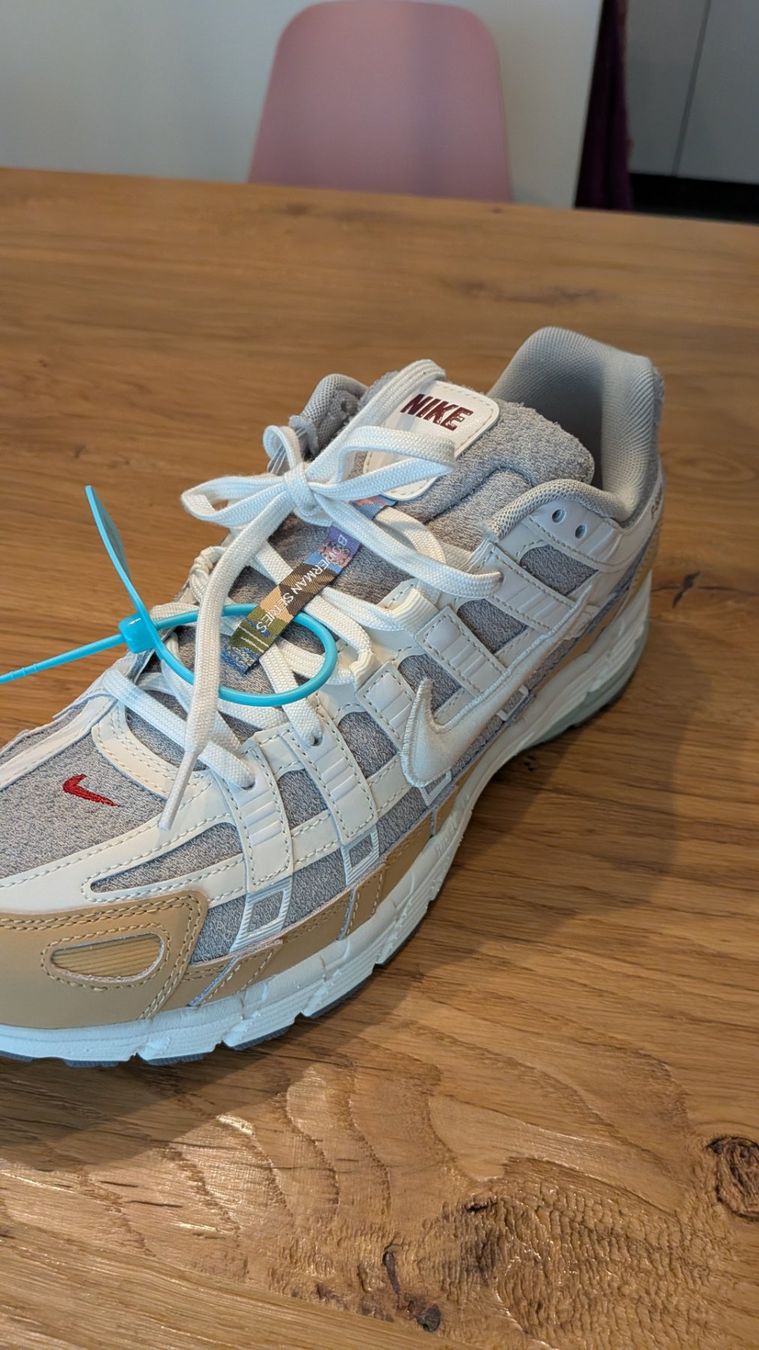 Nike Scarpe da uomo: NIKE P-6000 Sneaker – Nuovo e nell'imballaggio originale da Bern venduto da Vintage 4