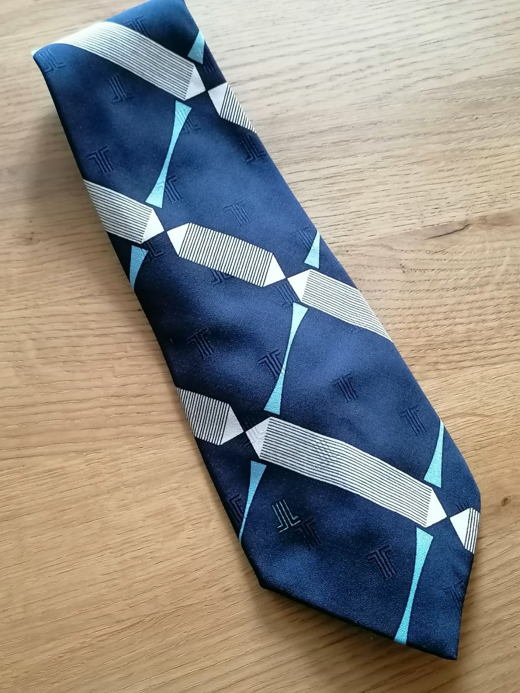 Lanvin Cravatte: Lanvin Paris Krawatte Vintage - Nr.132 – Usato da Basel venduto da vintagecollector 1