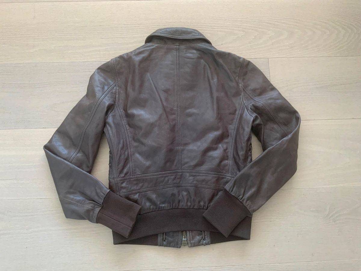Bally Giacche: BALLY Lederjacke – Usato da Zürich venduto da liviam1 1