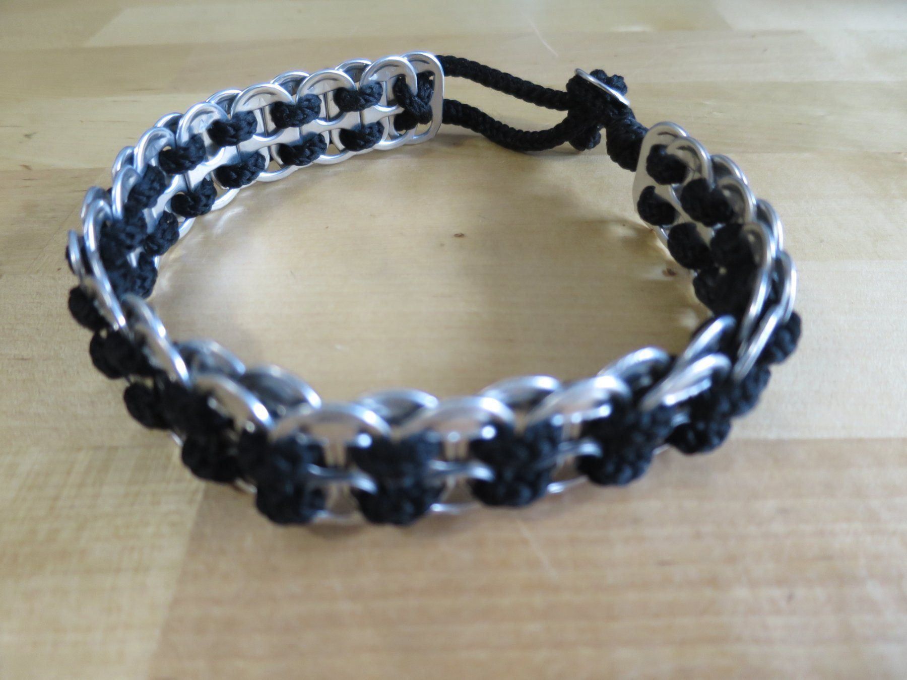 Catenine: Halsband aus Dosenverschlüssen, upcycled – Nuovo (secondo la descrizione) da Zürich venduto da 1.Simon